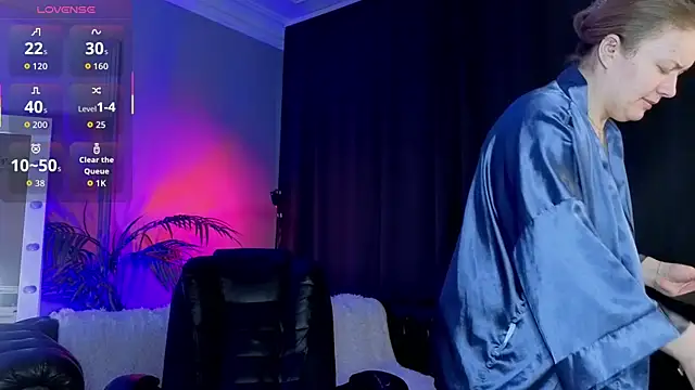 Ariell Margot  online show from January 9, 7:55 am