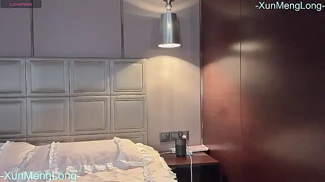 Snapshot of -XunMengLong- chatting on January 14, 6:13 pm -XunMengLong- online show from January 14, 6:13 pm