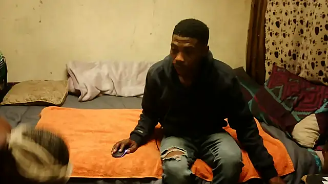 RGTM75 online show from March 18, 9:18 pm