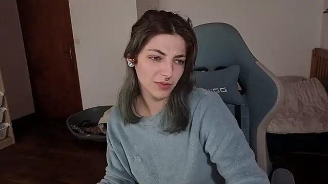 Snapshot of Nixxy_naughty chatting on January 11, 8:47 pm Nixxy naughty online show from January 11, 8:47 pm