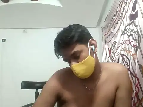 Snapshot of brownguy1234 chatting on December 5, 12:00 pm brownguy1234 online show from December 5, 12:00 pm