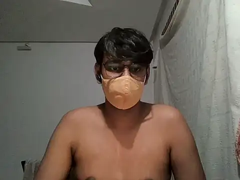 Snapshot of brownguy1234 chatting on January 31, 6:03 pm brownguy1234 online show from January 31, 6:03 pm