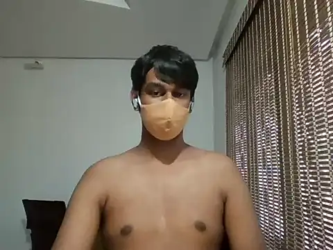 Snapshot of brownguy1234 chatting on February 2, 10:46 am brownguy1234 online show from February 2, 10:46 am