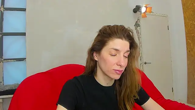 Snapshot of YourSuperModel chatting on January 26, 12:01 pm YourSuperModel online show from January 26, 12:01 pm