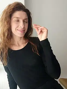 Snapshot of YourSuperModel chatting on October 12, 7:51 am YourSuperModel online show from October 12, 7:51 am