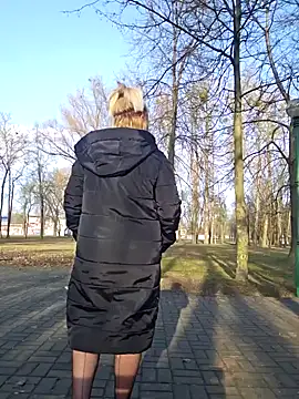 Snapshot of -Schweppes- chatting on January 27, 9:44 am -Schweppes- online show from January 27, 9:44 am