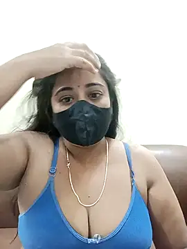 Snapshot of DIZZLING_DIVA chatting on December 29, 1:45 am DIZZLING DIVA online show from December 29, 1:45 am