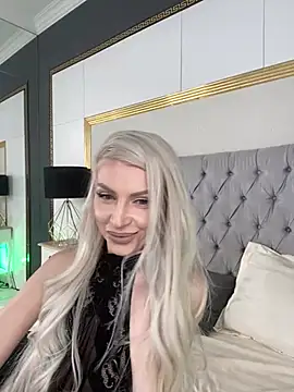 KiaHarper online show from February 14, 1:34 am