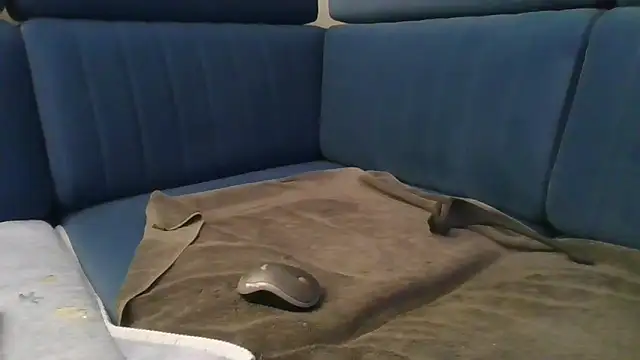 axecoman60 online show from February 22, 9:04 pm