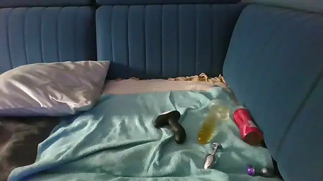 axecoman60 online show from March 9, 2:21 pm