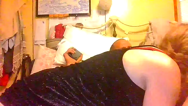 Snapshot of raybo715 chatting on June 28, 4:51 am raybo715 online show from June 28, 4:51 am