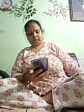 Kavya kapoor online show from March 10, 4:35 pm