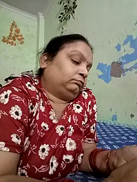 Kavya kapoor online show from October 24, 6:04 pm