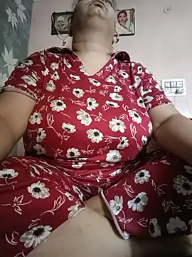 Snapshot of Kavya_kapoor chatting on June 23, 8:12 am Kavya kapoor online show from June 23, 8:12 am
