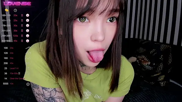 Dark Ester online show from March 2, 12:01 pm