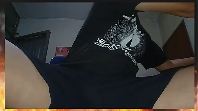Snapshot of Aj_love22 chatting on June 9, 5:30 am Aj love22 online show from June 9, 5:30 am
