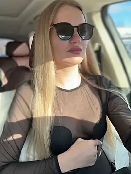 Snapshot of Devill_Angel_ chatting on February 16, 11:38 am Devill Angel online show from February 16, 11:38 am