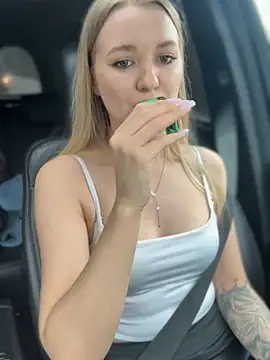 Snapshot of Devill_Angel_ chatting on March 11, 12:06 pm Devill Angel online show from March 11, 12:06 pm