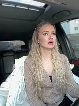 Devill Angel  online show from November 14, 8:02 am