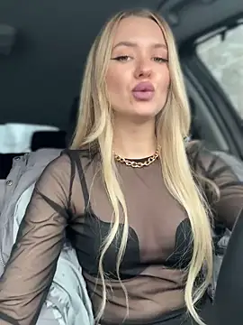 Devill Angel  online show from November 24, 10:04 am