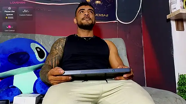 ERIC HARRISON online show from February 26, 2:10 am