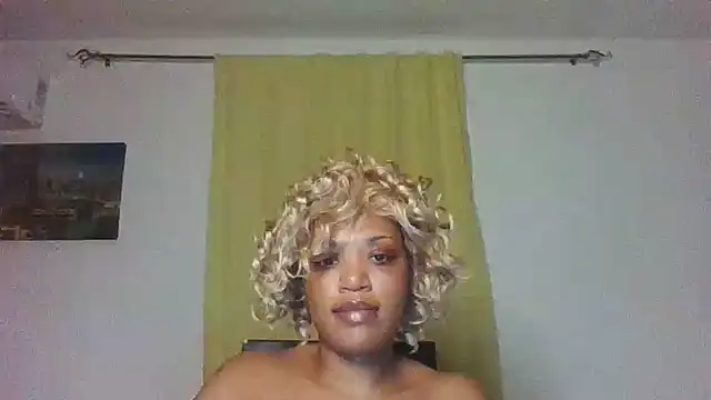 thekelliecapri online show from July 11, 6:27 am