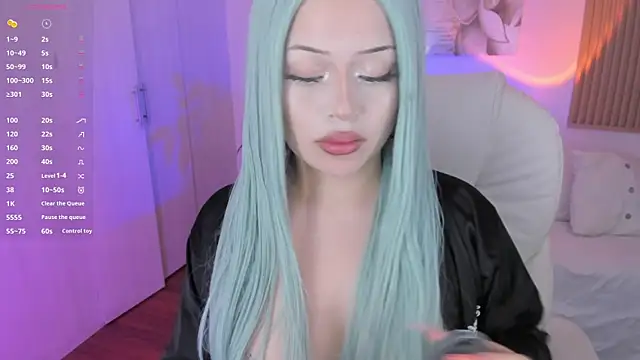 Kendall Bunnyy online show from March 7, 6:43 pm