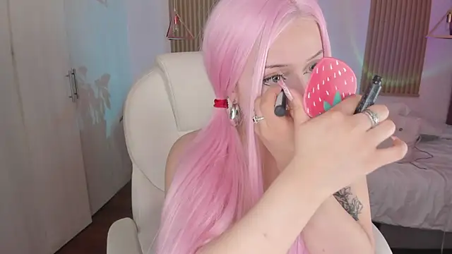 Kendall Bunnyy online show from September 13, 9:14 pm