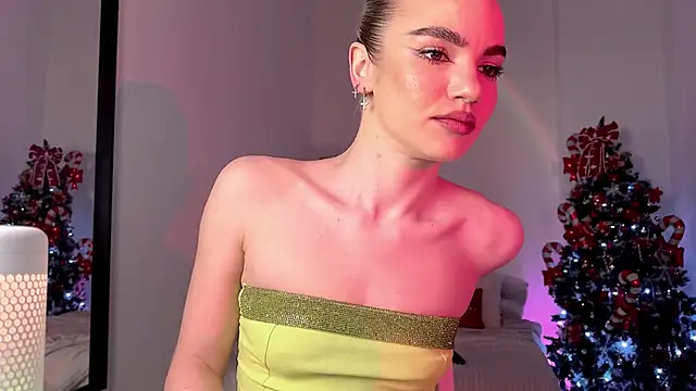 Heidi11 online show from December 14, 3:47 pm