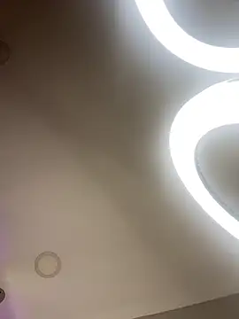 Lola King online show from March 11, 7:37 am