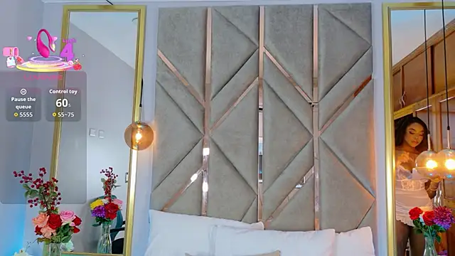 Lola King online show from January 19, 4:05 am