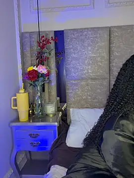 Lola King online show from February 21, 3:40 am