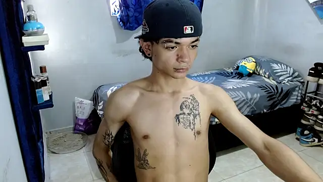 Lovebeng  online show from January 31, 1:02 pm