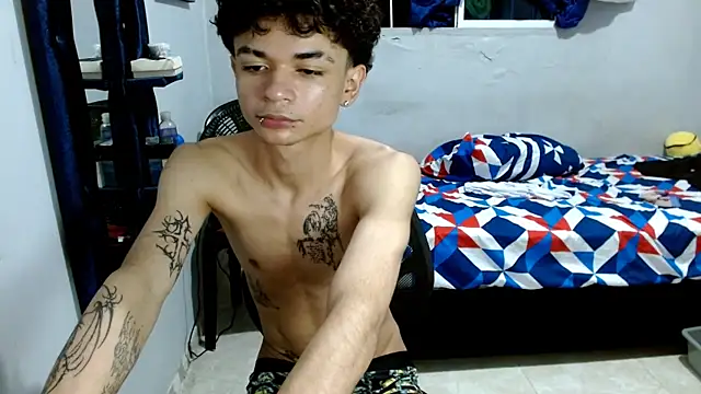 Lovebeng  online show from February 11, 6:30 am