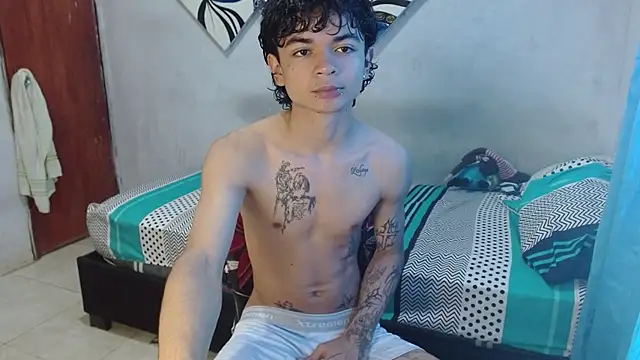 Lovebeng  online show from February 21, 4:41 pm