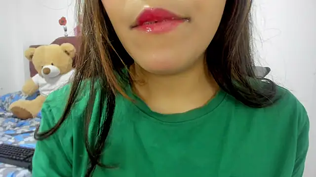 veky saliva01 online show from February 10, 7:17 pm