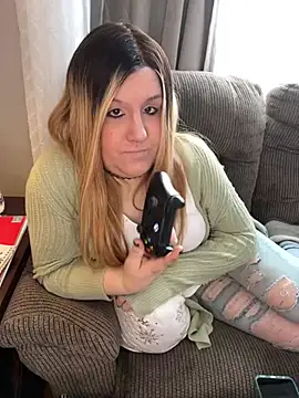 PuckBunny17 online show from January 16, 8:03 pm