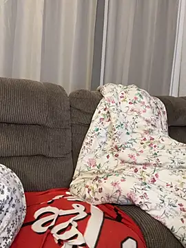 PuckBunny17 online show from September 19, 4:14 am