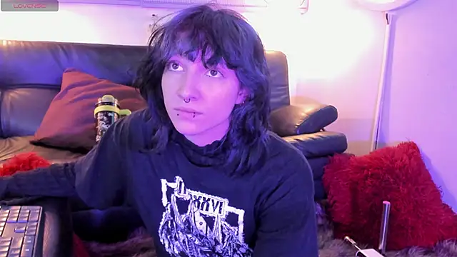 Ghosty Doll online show from March 25, 8:04 pm