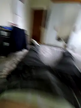 Snapshot of pascalino100 chatting on December 3, 1:20 pm pascalino100 online show from December 3, 1:20 pm