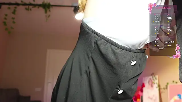 SpiceJessy online show from March 28, 7:52 am