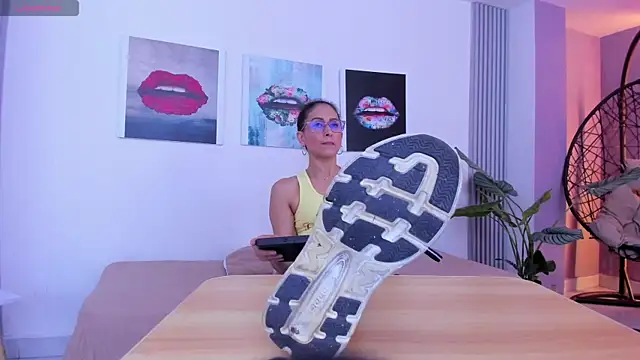 Angela donnato online show from November 19, 3:28 am