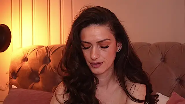 MayaVixxen online show from March 6, 9:14 am