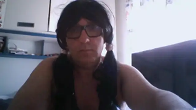 Snapshot of brindisiroby chatting on July 20, 8:06 am brindisiroby online show from July 20, 8:06 am