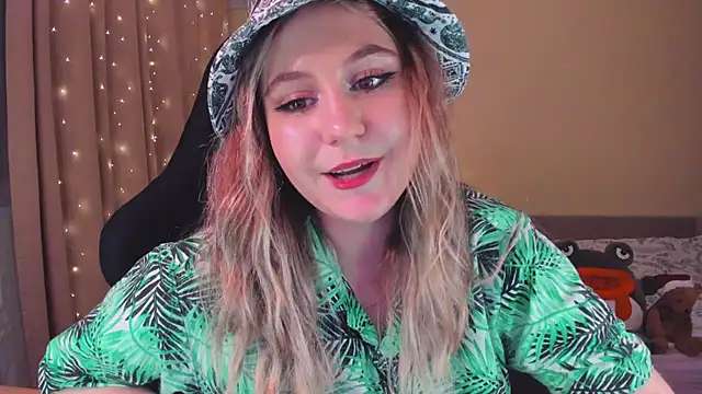 Snapshot of Diana_Flower chatting on December 26, 1:43 pm Diana Flower online show from December 26, 1:43 pm