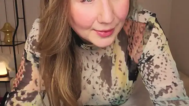 Helens love online show from April 17, 2:25 am