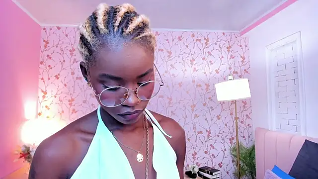 Snapshot of amber-hill chatting on January 9, 7:04 pm amber-hill online show from January 9, 7:04 pm