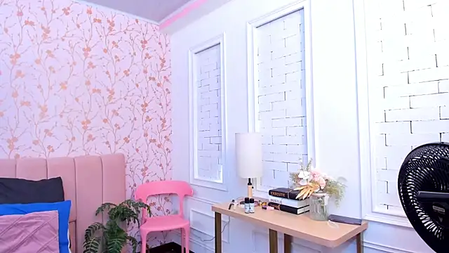 Snapshot of amber-hill chatting on February 26, 7:46 pm amber-hill online show from February 26, 7:46 pm