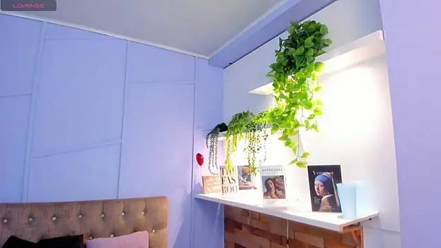Snapshot of amber-hill chatting on July 8, 12:20 pm amber-hill online show from July 8, 12:20 pm