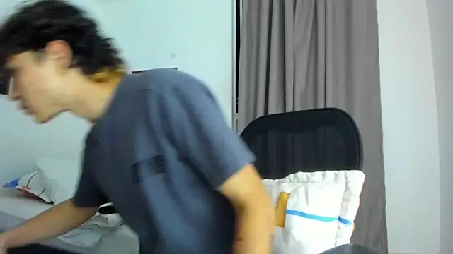 Joe23   online show from October 19, 2:12 am